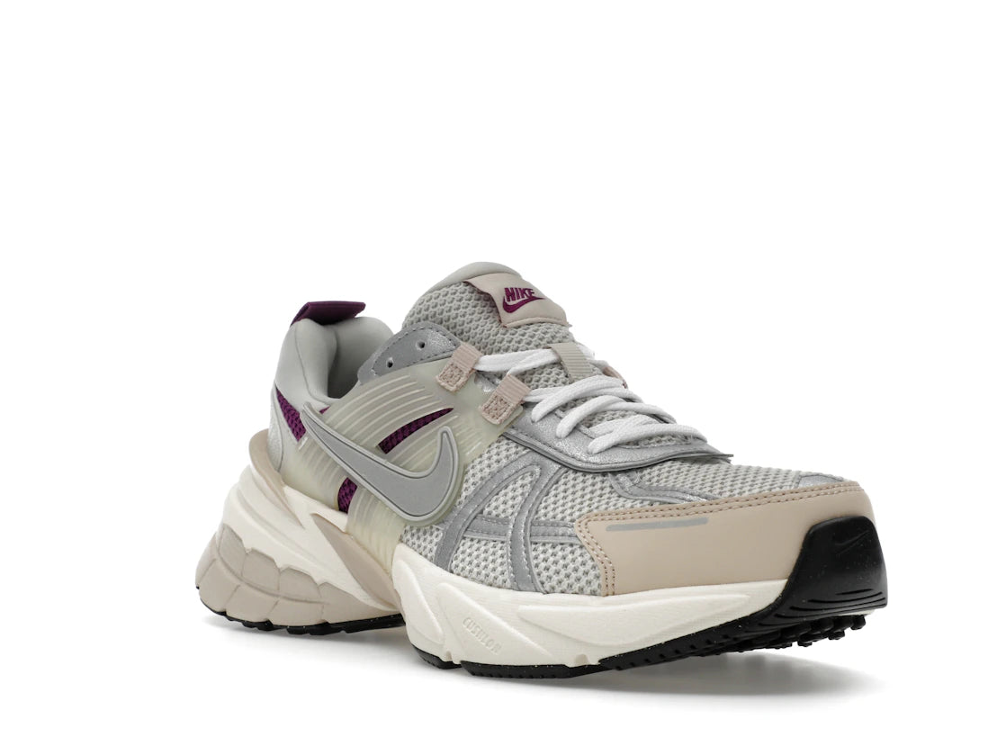 Nike V2K Run Viotech (Women's) - vue secondaire A