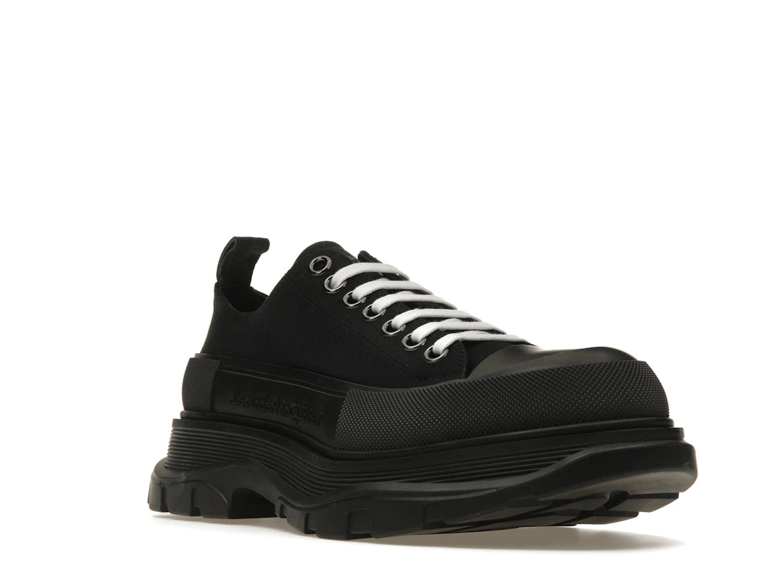 Alexander McQueen Tread Slick Low Lace Up Triple Black - vue secondaire A