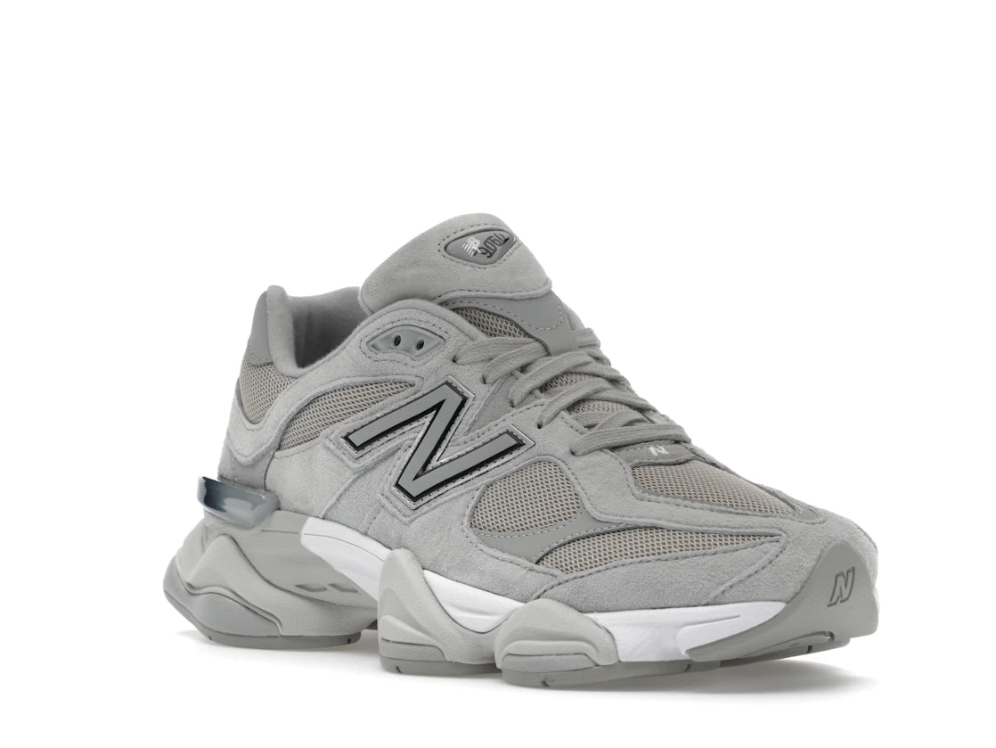 New Balance 9060 Silber Metallic Grau - vue secondaire A