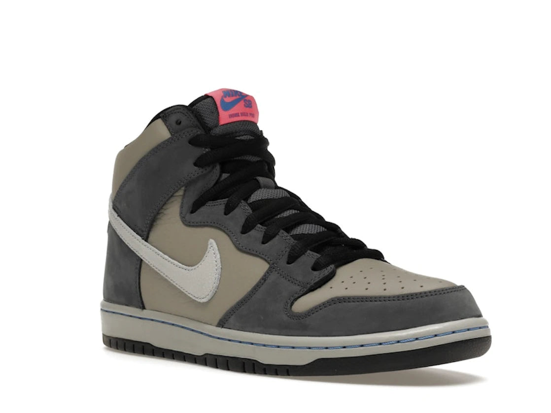 Nike SB Dunk High Pro Medium Grau Pink - vue secondaire A