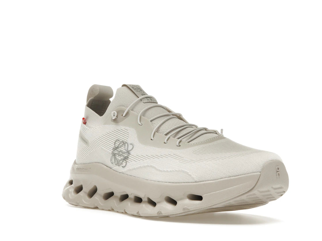 On Running Cloudtilt Loewe Sand - vue secondaire A