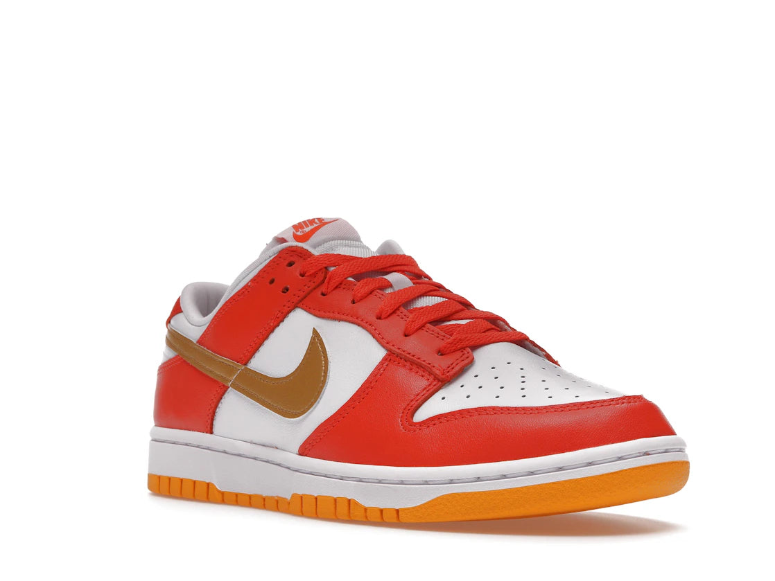 Nike Dunk Low University Gold (Women's) - vue secondaire A