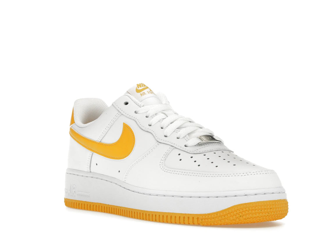 Nike Air Force 1 Low '07 University Gold - vue secondaire A