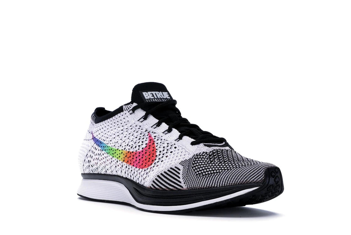 Nike Flyknit Racer Be True (2017) - vue secondaire A