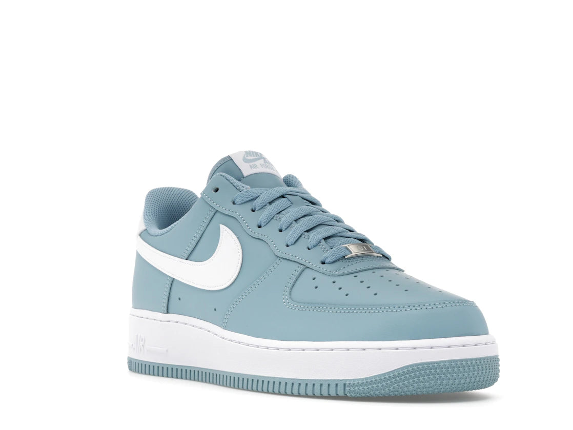 Nike Air Force 1 Low '07 Worn Blue White - vue secondaire A