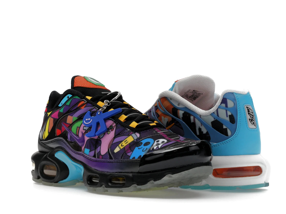 Nike Air Max Plus Doernbecher Sergio Cano Marquez - vue secondaire A
