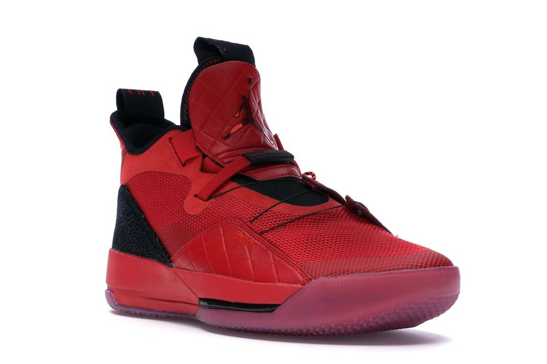Jordan XXXIII University Red - vue secondaire A
