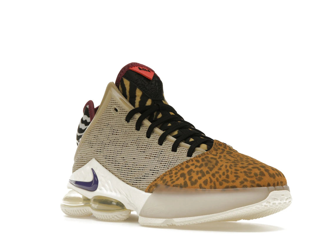 Nike LeBron 19 Low Safari - vue secondaire A