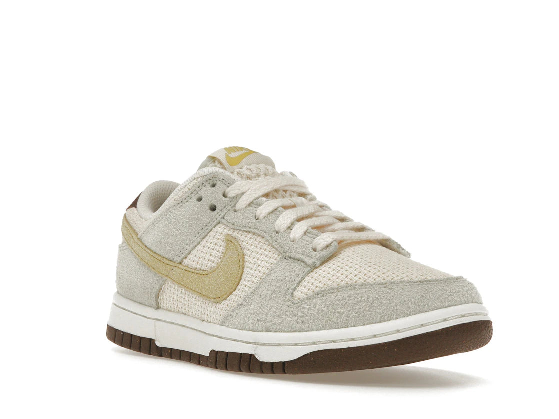 Nike Dunk Low Coconut Milk (Women's) - vue secondaire A