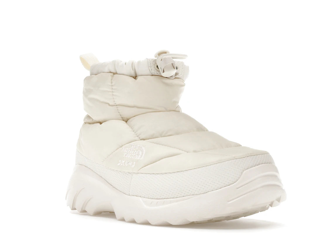 The North Face Nuptse Traction Chukka SKIMS Bone - vue secondaire A