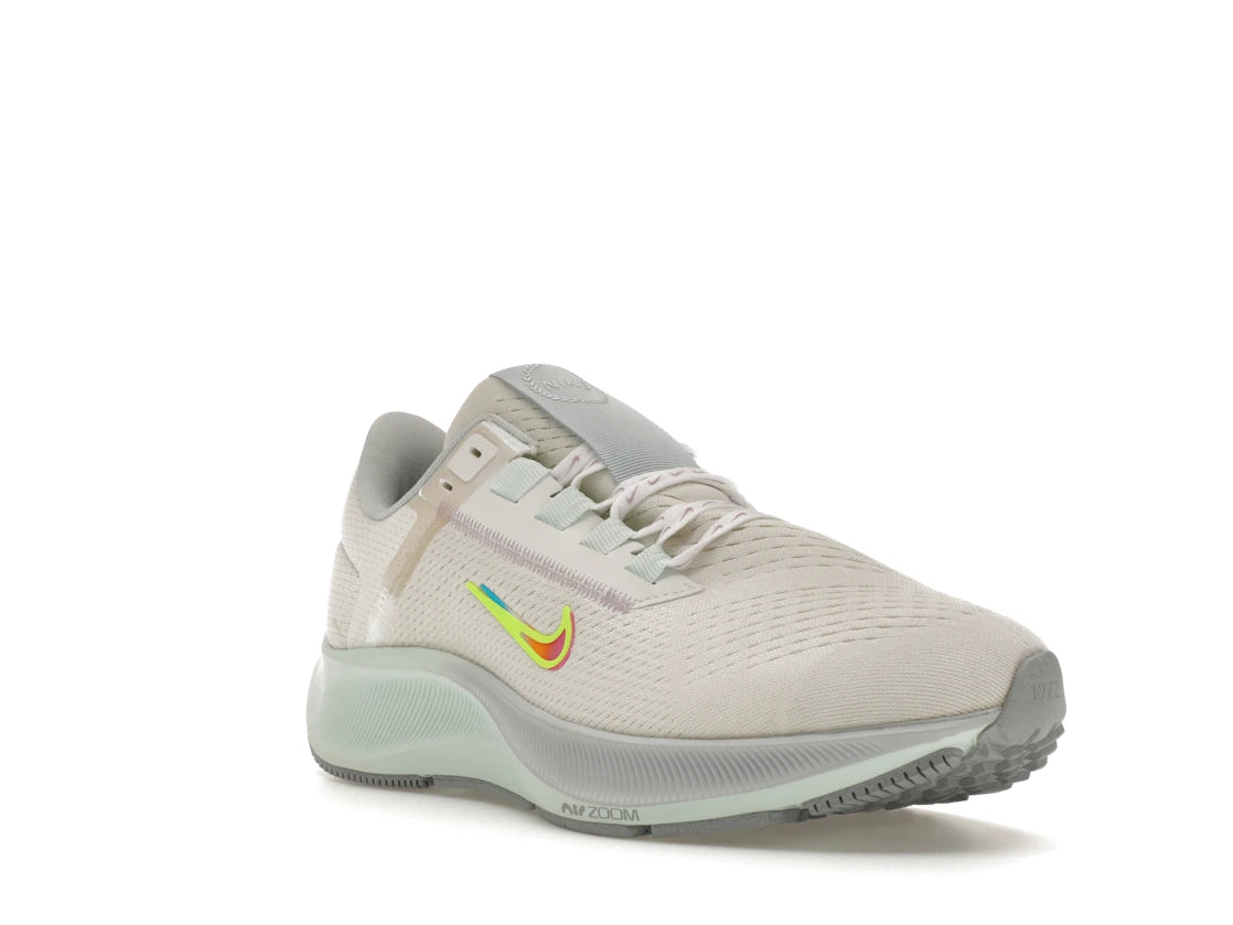 Nike Air Zoom Pegasus 38 Premium Summit White Aura Volt (Women's) - vue secondaire A