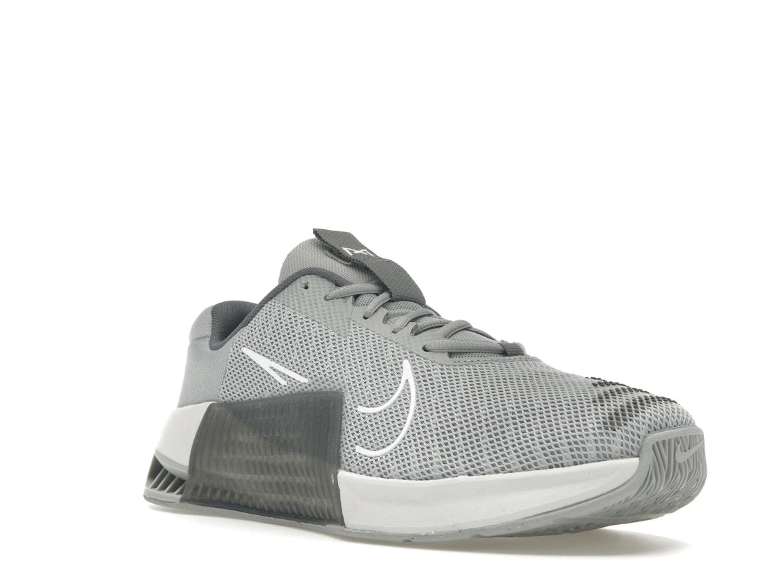 Nike Metcon 9 Light Smoke Grey - vue secondaire A