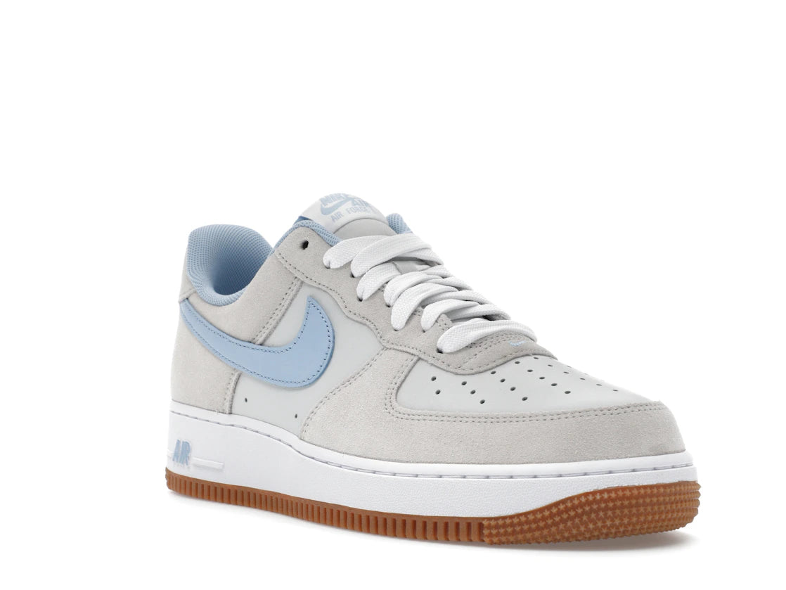 Nike Air Force 1 Low '07 LV8 Photon Dust White Gum Medium Brown Psychic Blue - vue secondaire A