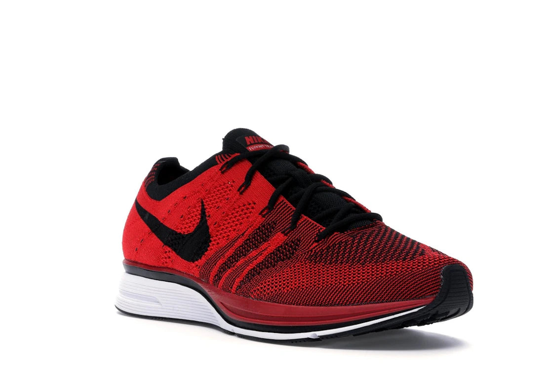 Nike Flyknit Trainer University Red (2018) - vue secondaire A