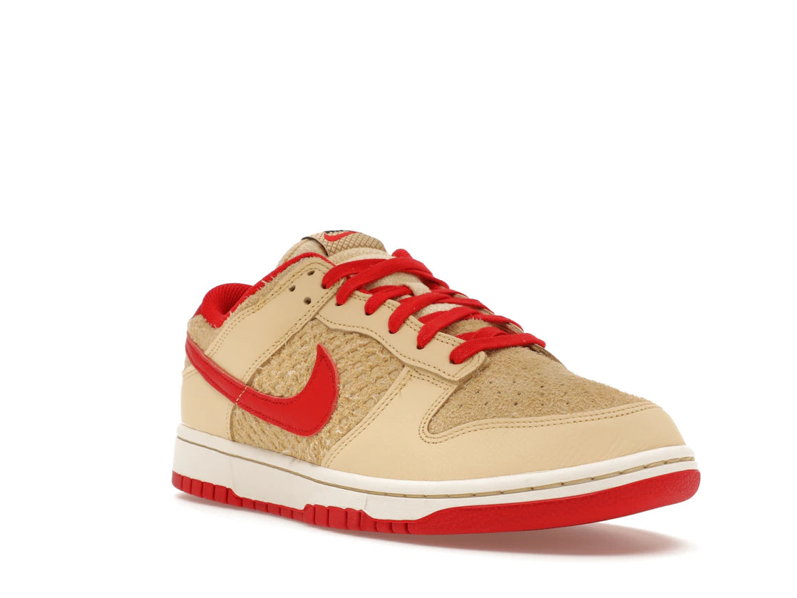 Nike Dunk Low Retro SE Strawberry Waffle - vue secondaire A