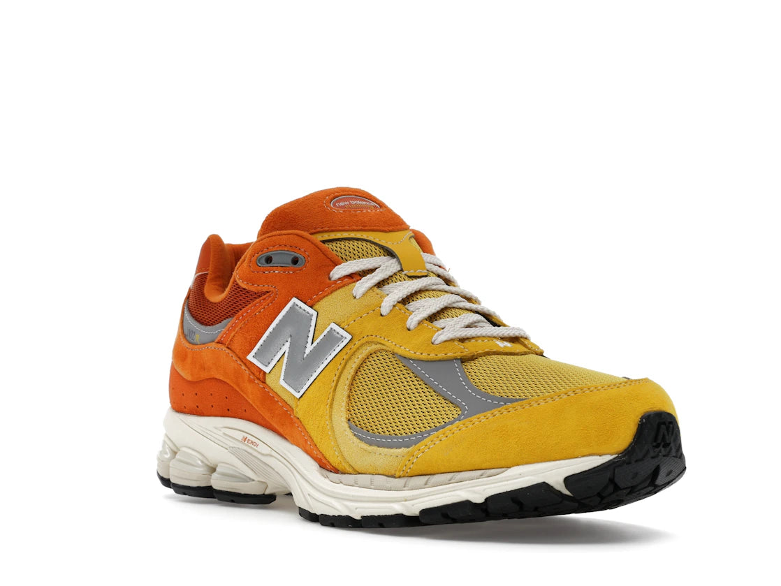 New Balance 2002R Ginger Lemon - vue secondaire A