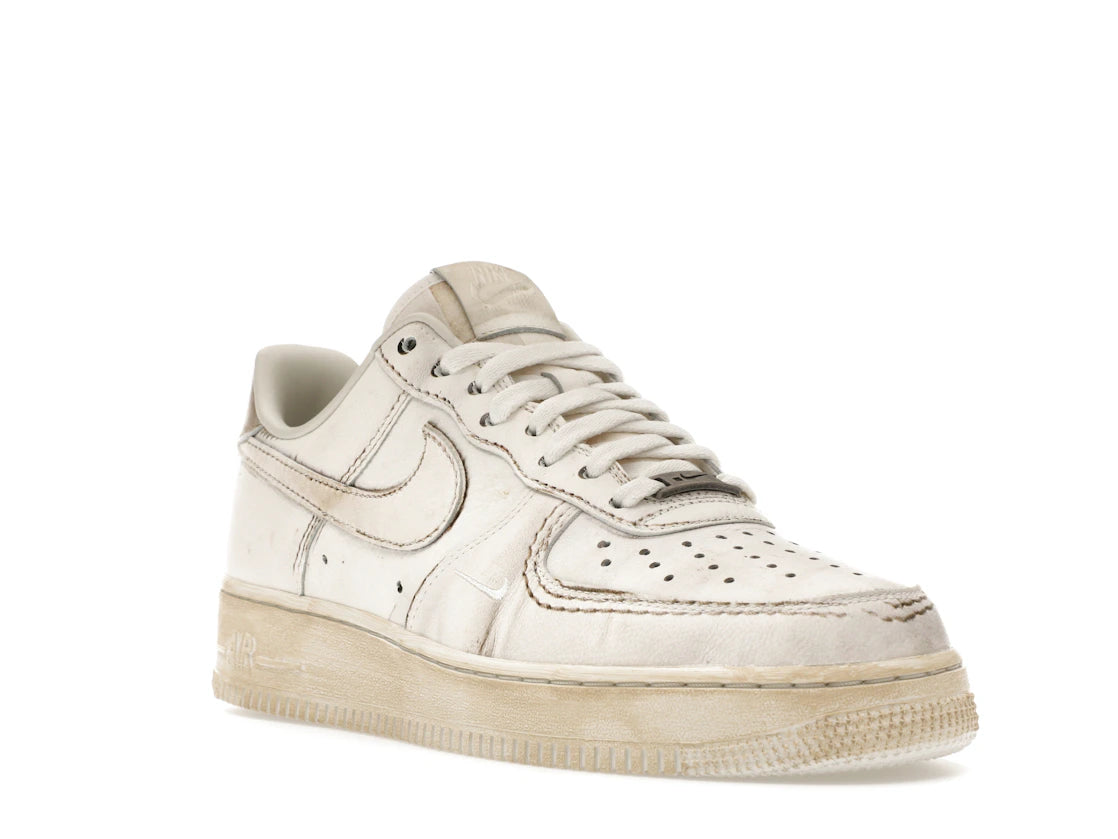 Nike Air Force 1 Low .SWOOSH Dirty Triple White - vue secondaire A