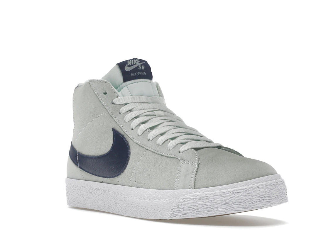 Nike SB Blazer Mid Barely Green - vue secondaire A