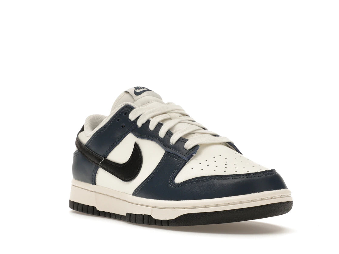 Nike Dunk Low Armory Navy (Women's) - vue secondaire A