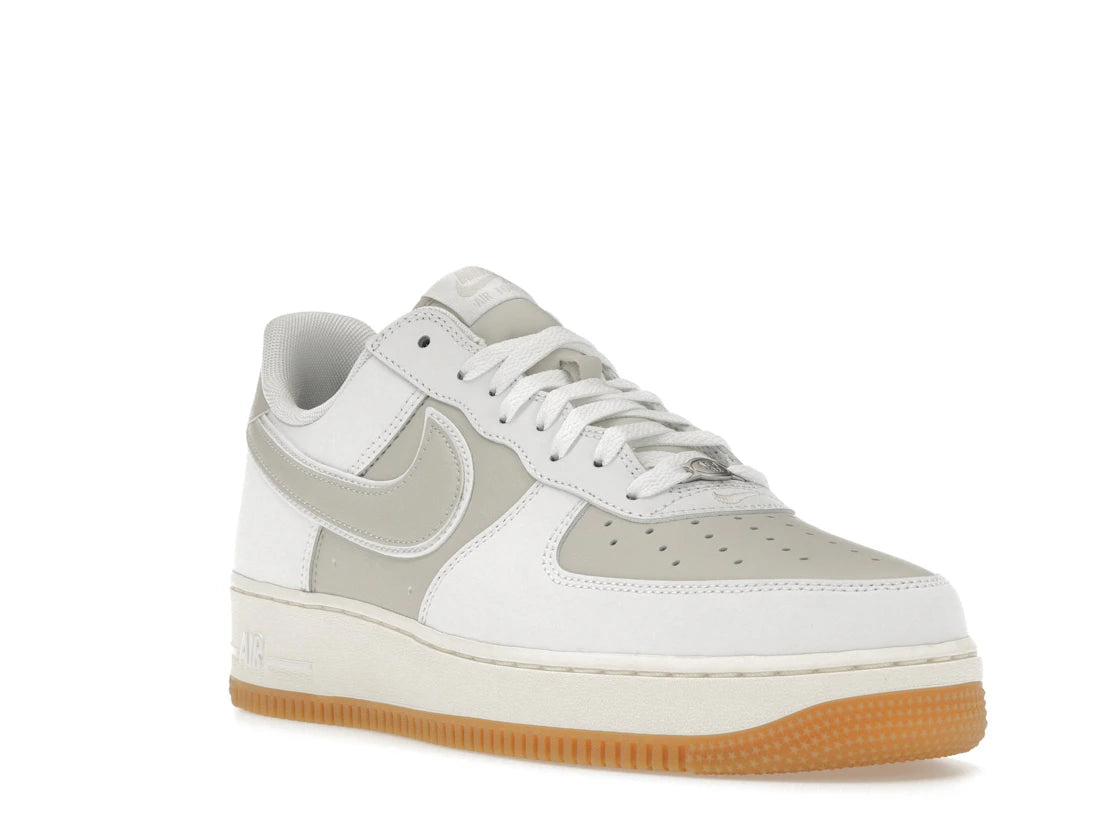 Nike Air Force 1 Low '07 White Sail Light Silver Gum - vue secondaire A
