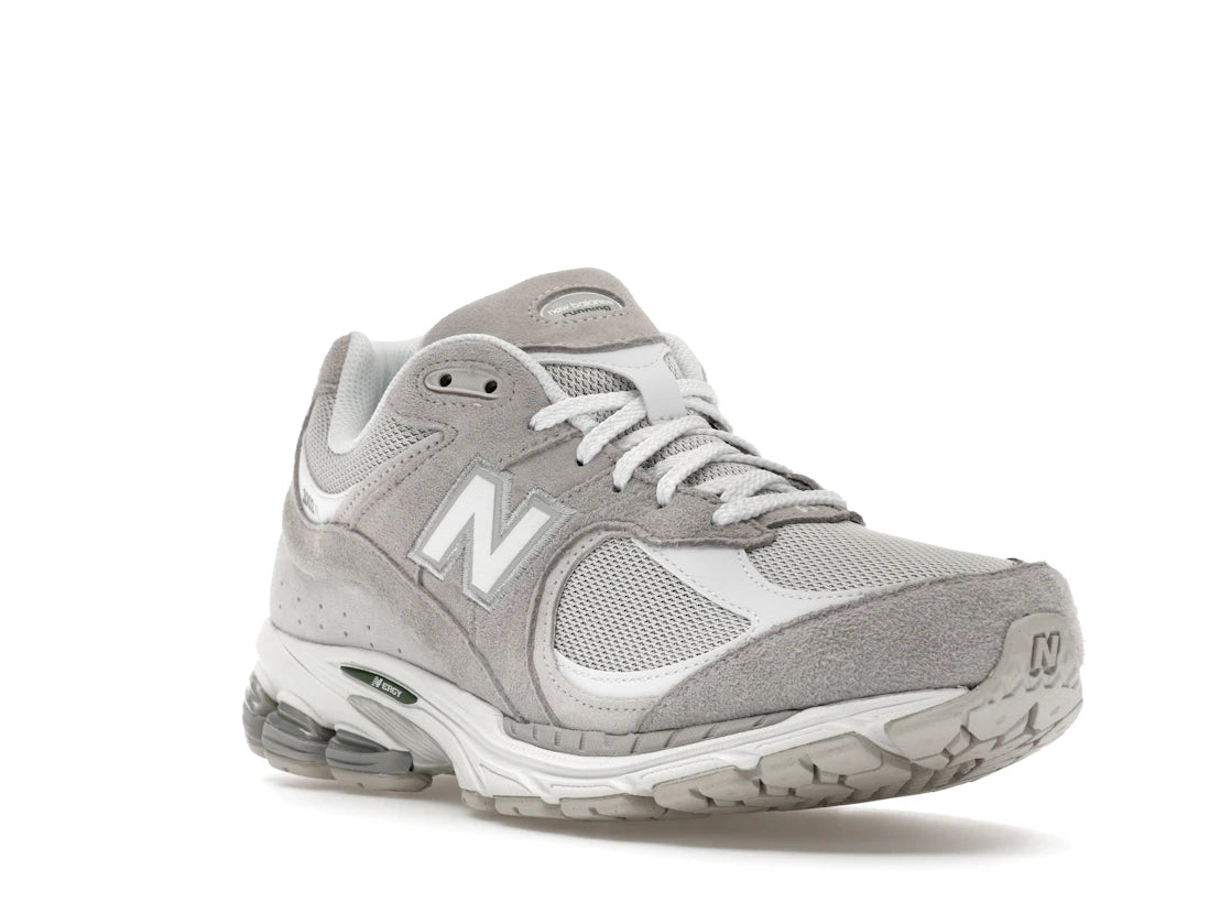 New Balance 2002R Rain Cloud Grey Matter White Green - vue secondaire A