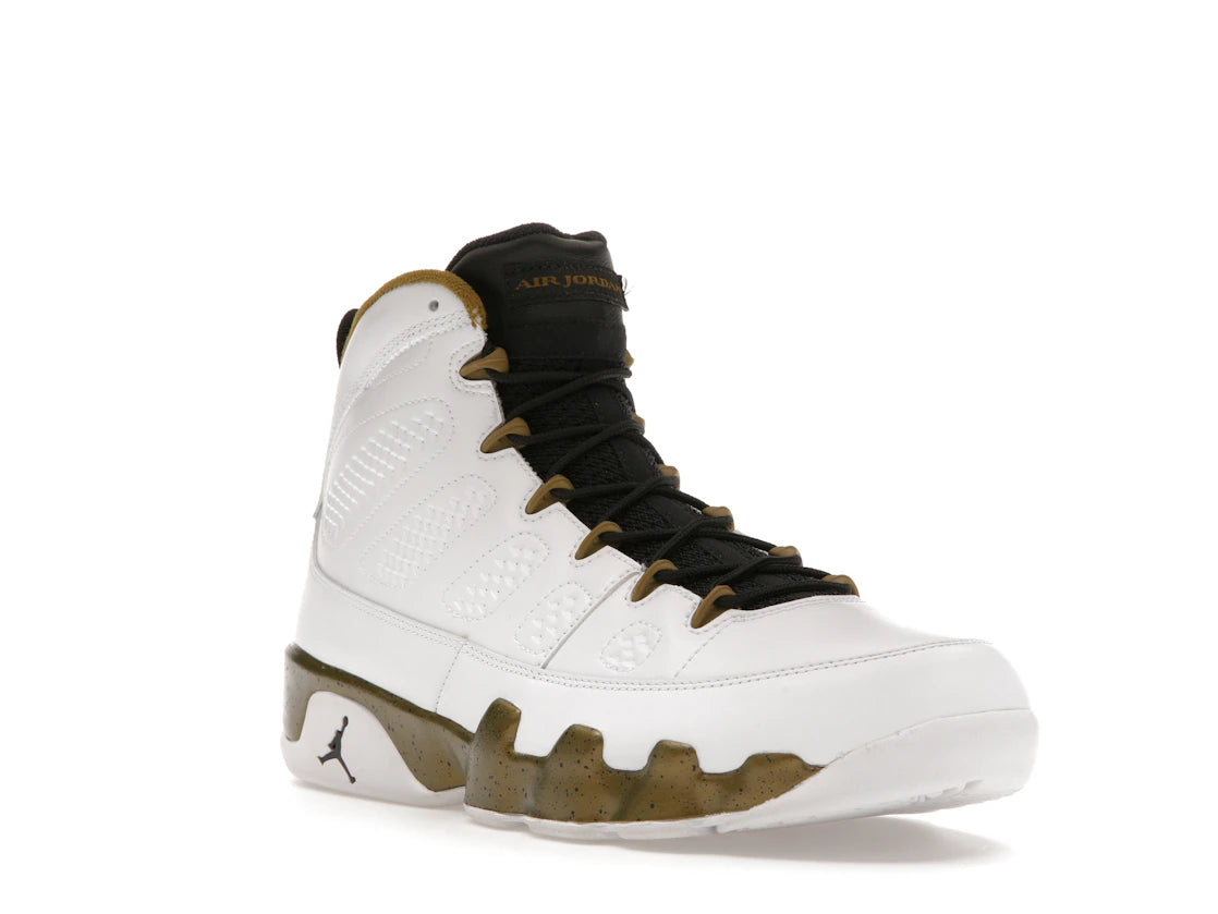 Jordan 9 Retro Statue - vue secondaire A