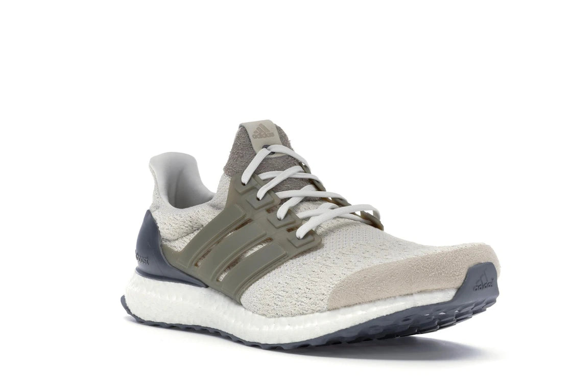 adidas Ultra Boost Lux Sneakersnstuff x Social Status Vintage White - vue secondaire A