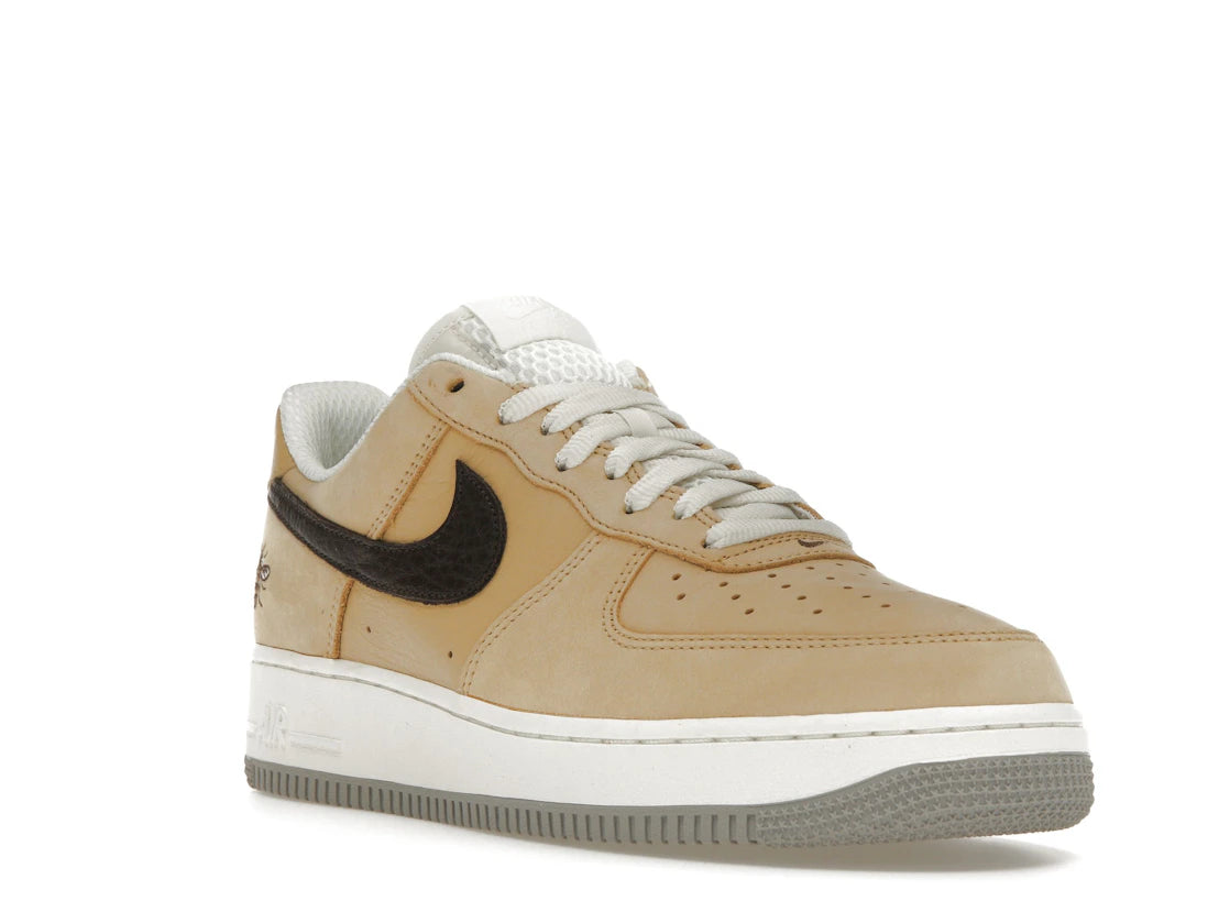 Nike Air Force 1 Low Manchester Bee - vue secondaire A