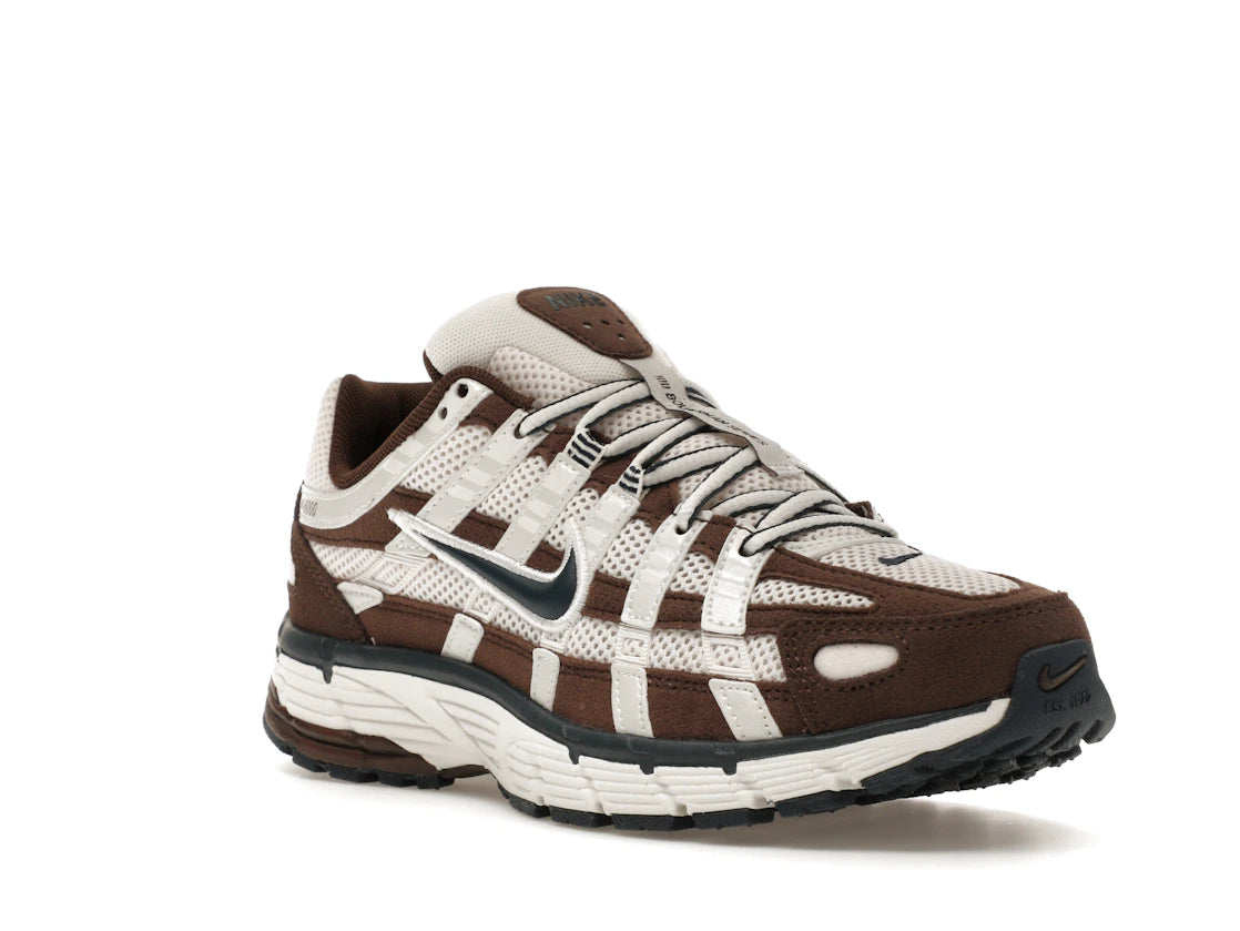 Nike P-6000 Phantom Baroque Brown Metallic Summit White Armory Navy (Women's) - vue secondaire A