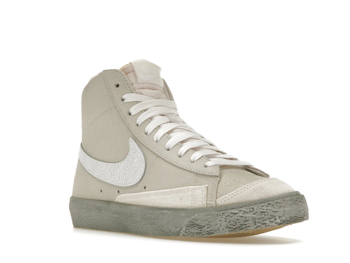 Nike Blazer Mid '77 EMB Summit White Phantom - vue secondaire A