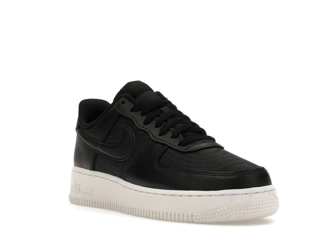 Nike Air Force 1 Low Nylon Black White - vue secondaire A