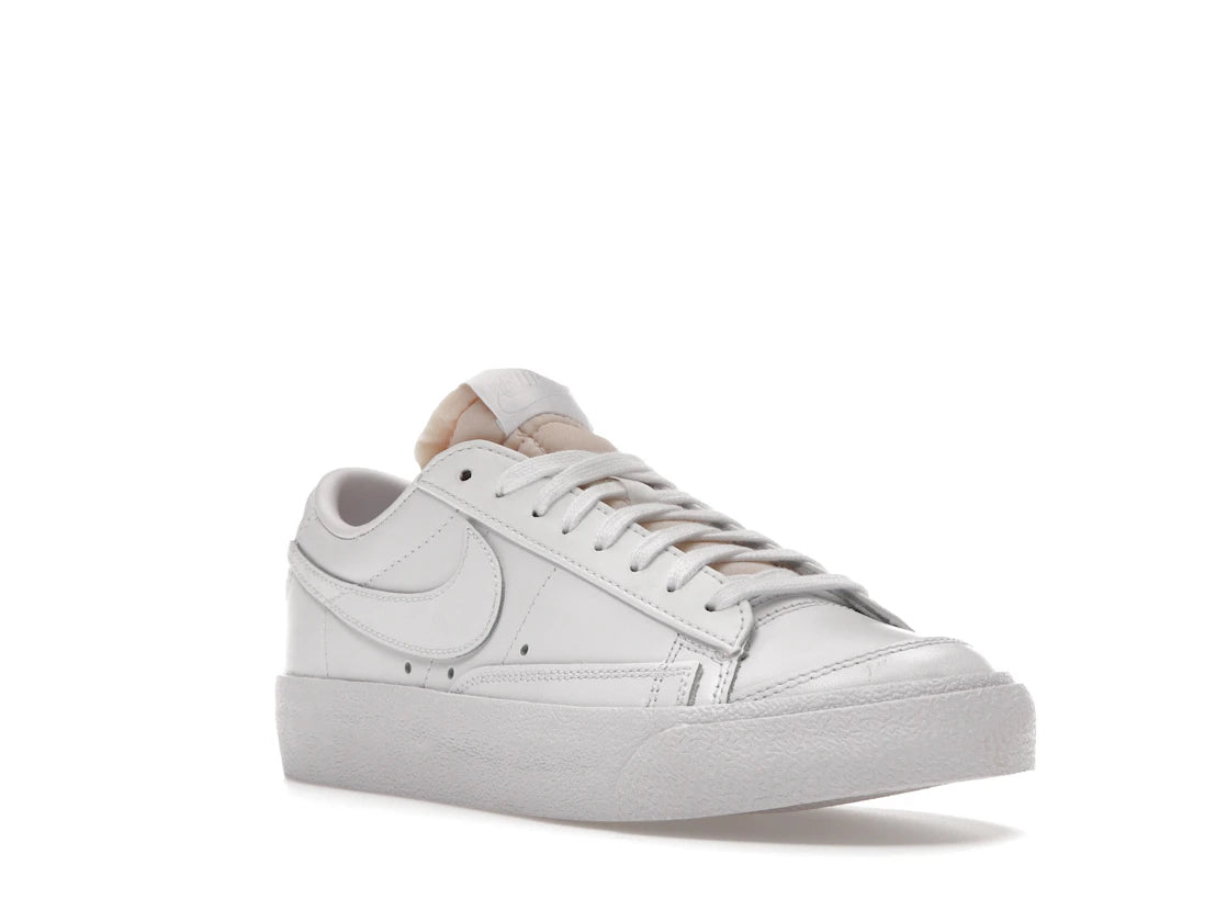 Nike Blazer Low 77 White (Women's) - vue secondaire A