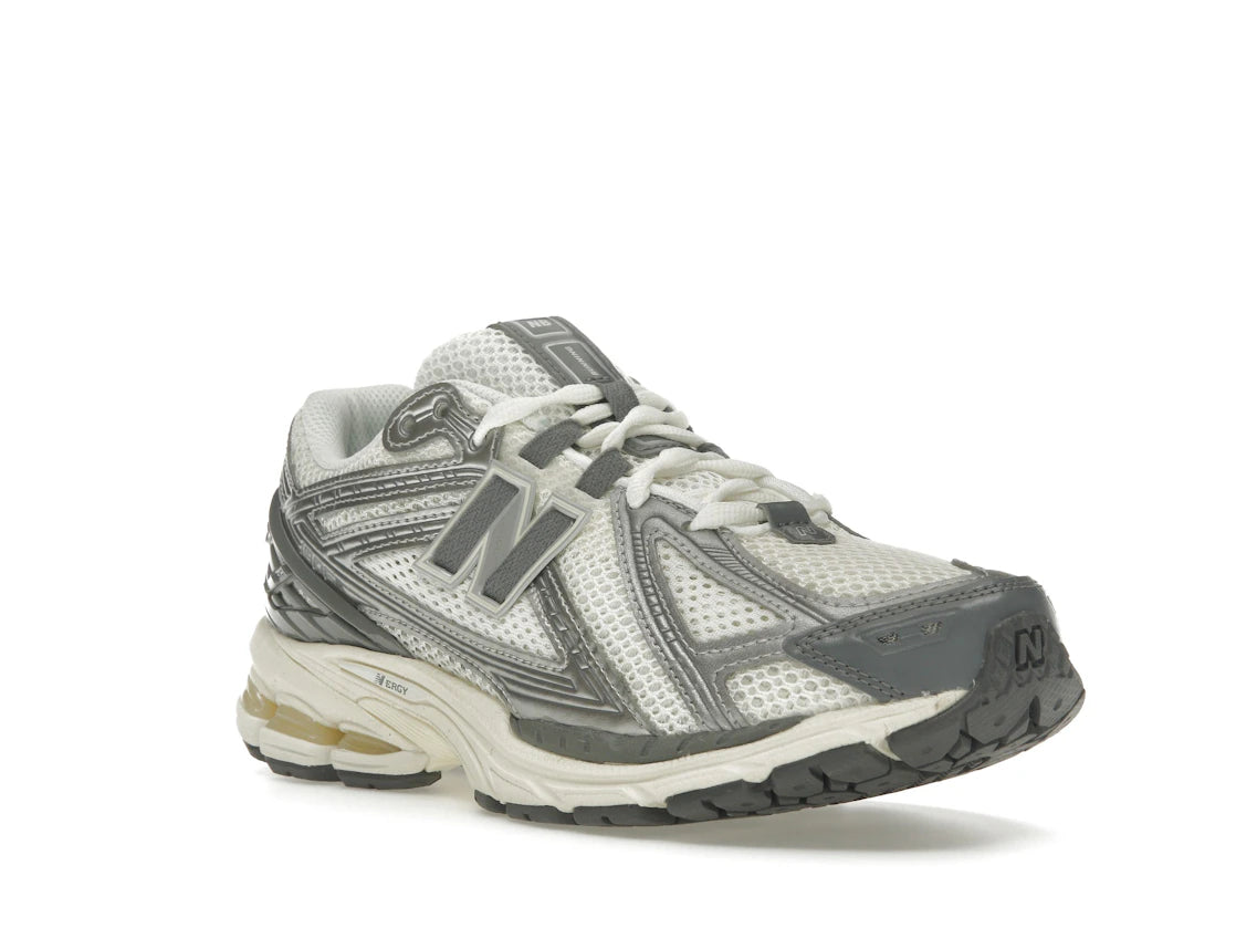 New Balance 1906R Moonrock Silver - vue secondaire A