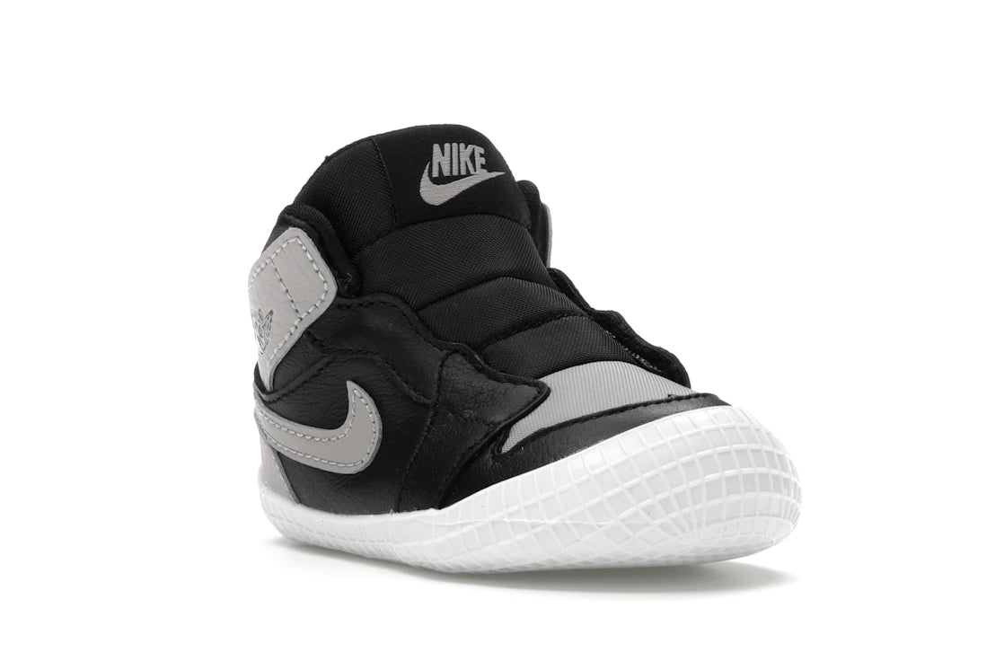 Jordan 1 Crib Bootie Black Medium Grey (I) - vue secondaire A