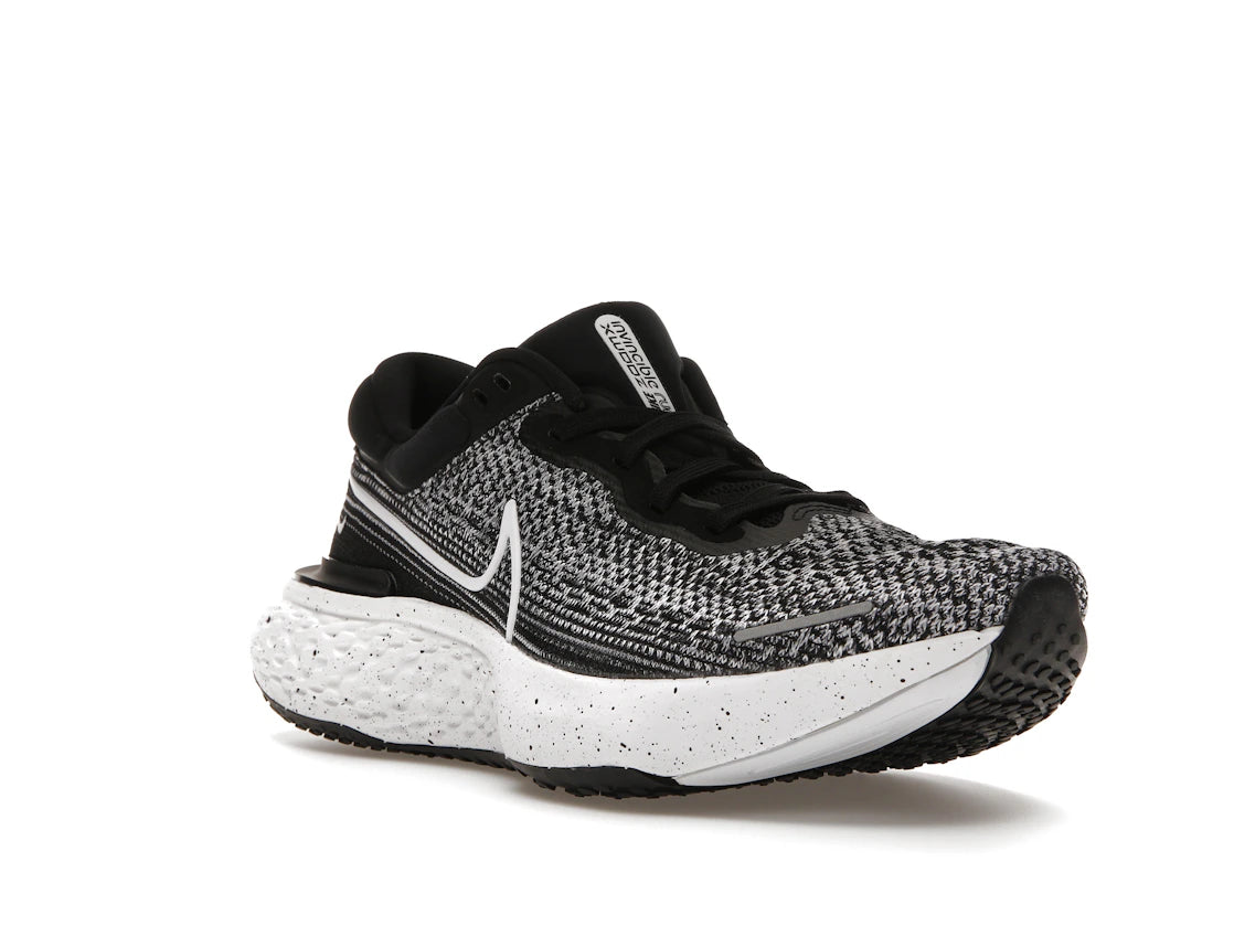 Nike ZoomX Invincible Run Flyknit Oreo - vue secondaire A
