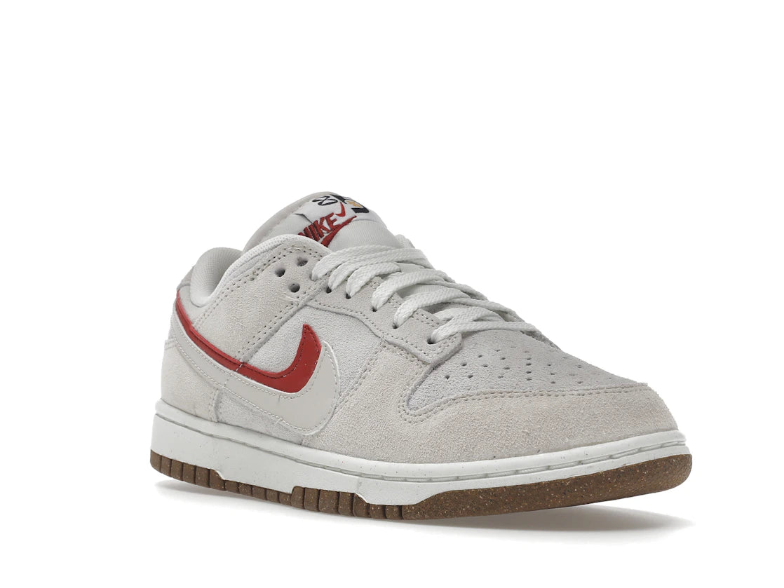Nike Dunk Low SE 85 Double Swoosh Sail Orange (Women's) - vue secondaire A