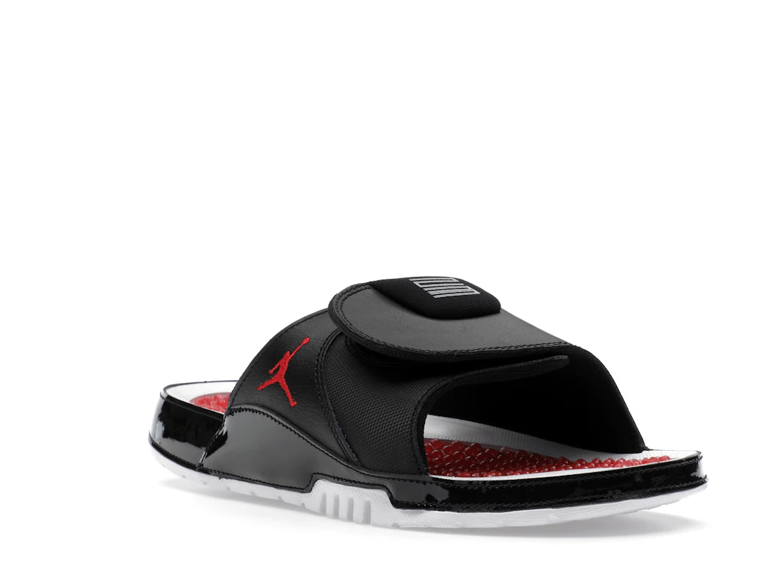 Jordan Hydro XI Retro Bred - vue secondaire A