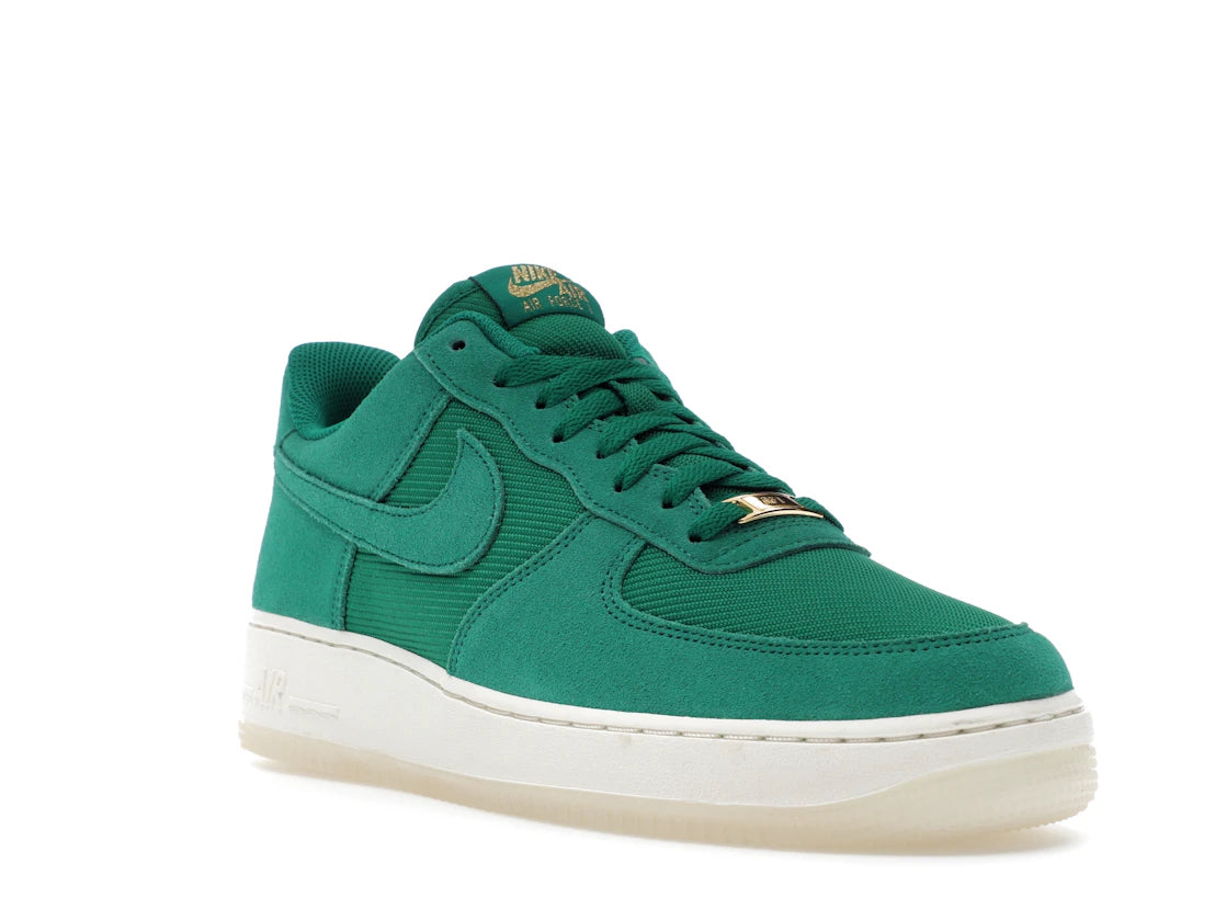 Nike Air Force 1 Low '07 LV8 Malachite Pale Ivory Metallic Gold - vue secondaire A