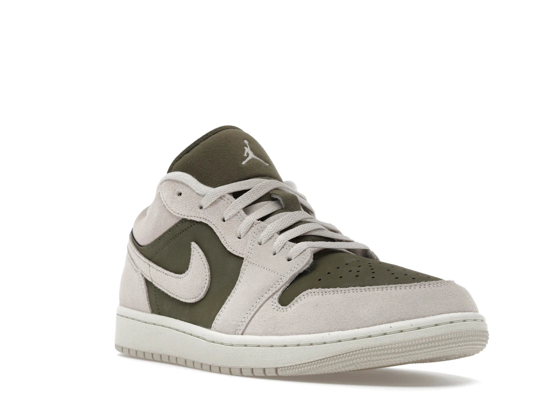 Jordan 1 Low SE Medium Olive Sail - vue secondaire A