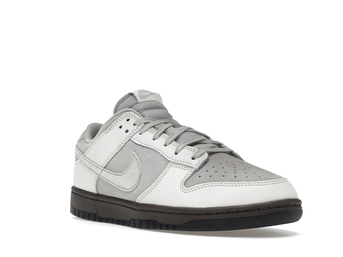 Nike Dunk Low Ironstone - vue secondaire A