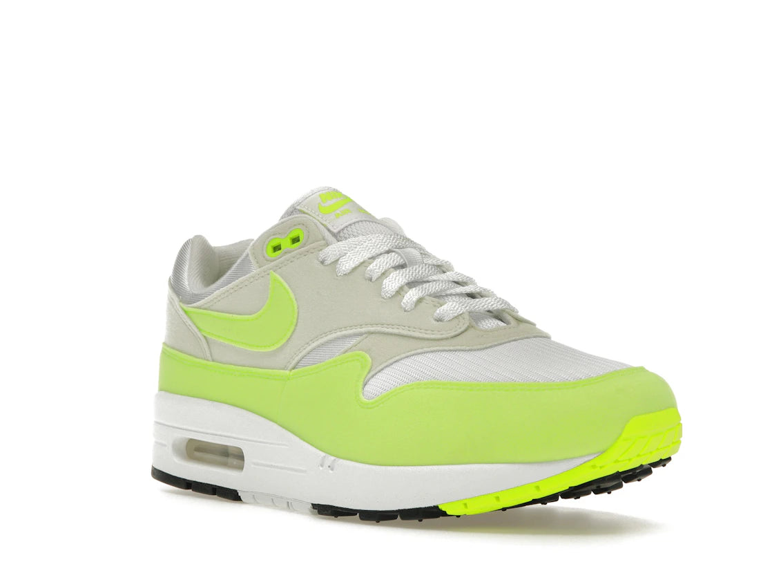Nike Air Max 1 '87 Volt Suede (Women's) - vue secondaire A