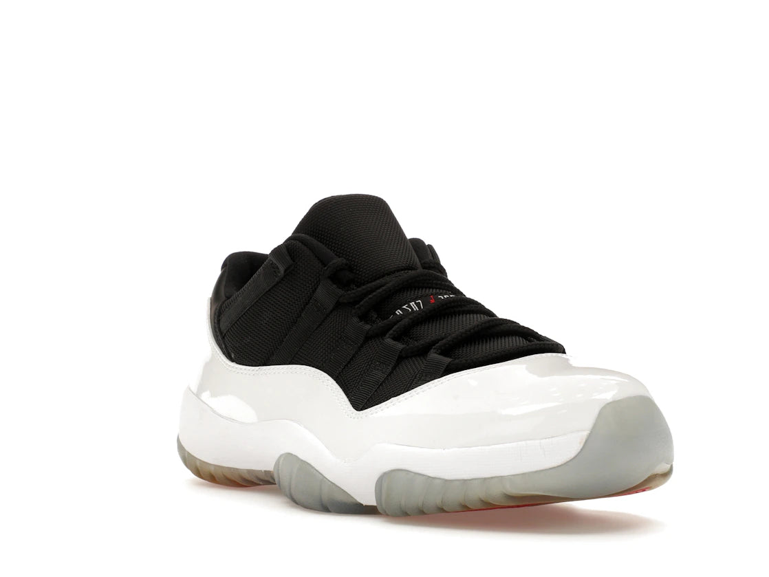 Jordan 11 Retro Low Tuxedo