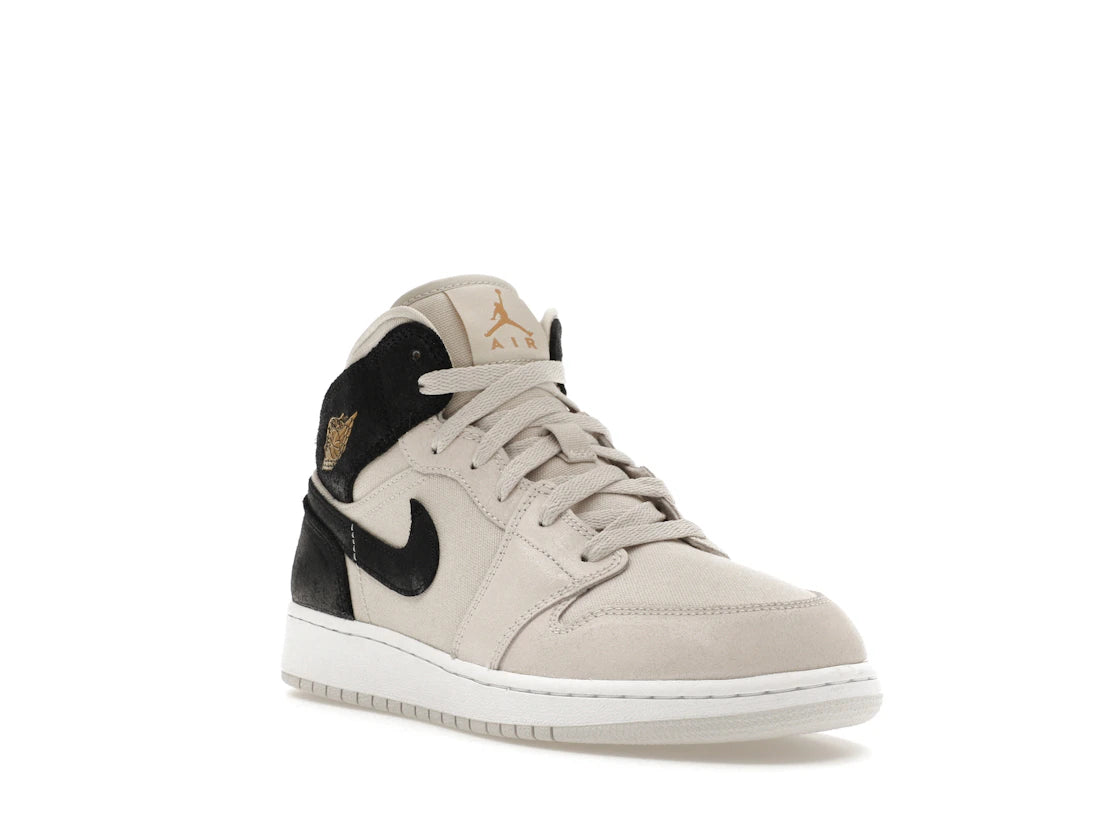 Jordan 1 Mid Light Bone Metallic Gold Black (GS) - vue secondaire A