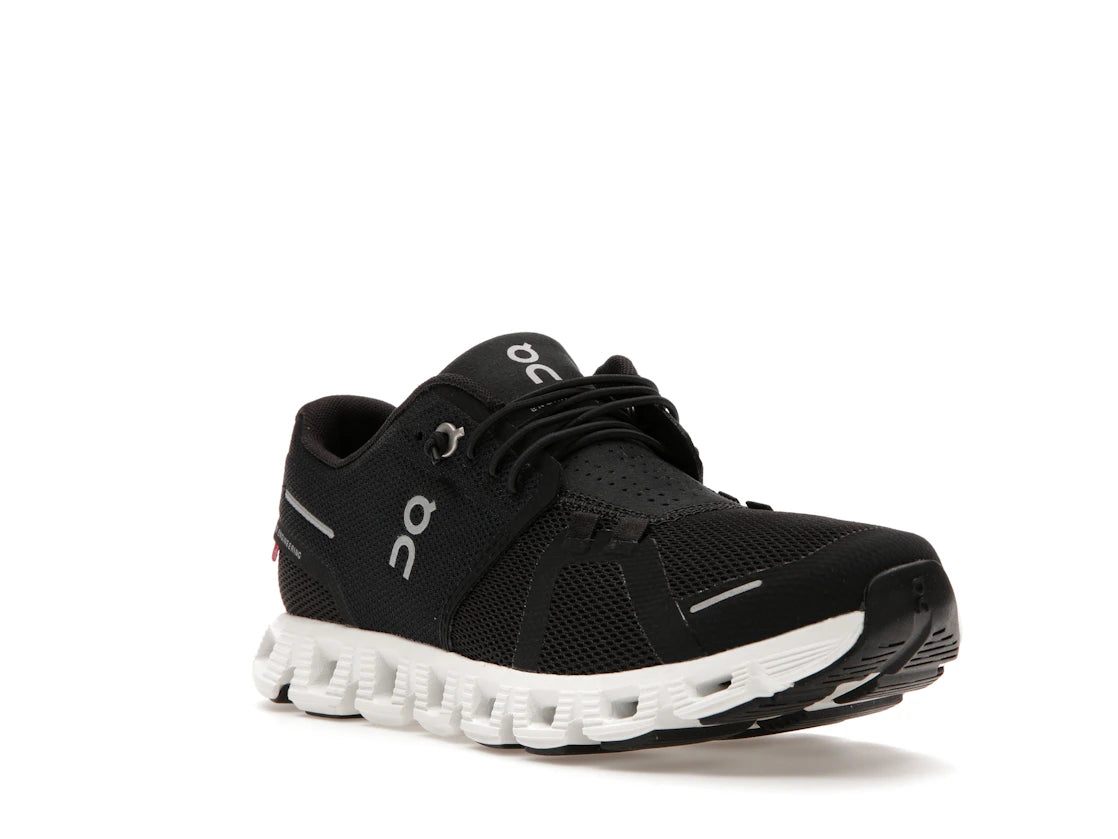 On Running Cloud 5 Black White (Women's) - vue secondaire A