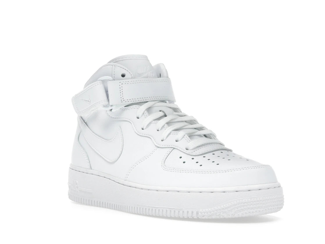 Nike Air Force 1 Mid Fresh Triple White - vue secondaire A