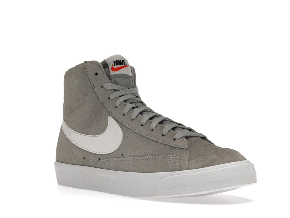 Nike Blazer Mid 77 Light Smoke Grey - vue secondaire A