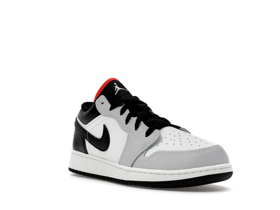 Jordan 1 Low Black Summit White Infrared (GS) - vue secondaire A