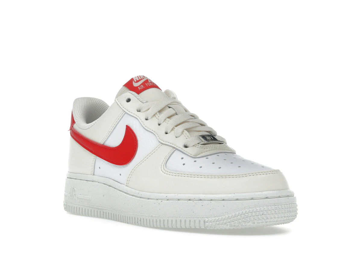 Nike Air Force 1 Low '07 Next Nature Pale Ivory University Red (Women's) - vue secondaire A