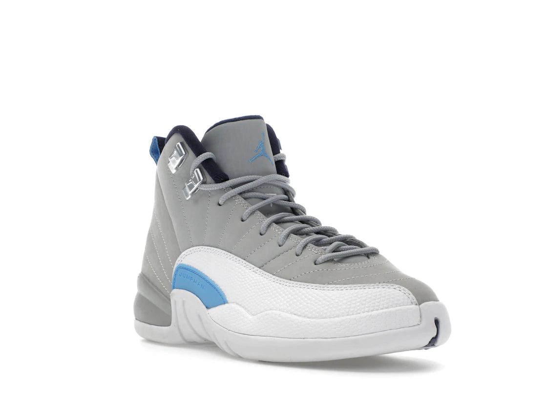 Jordan 12 Retro Grey University Blue (GS) - vue secondaire A