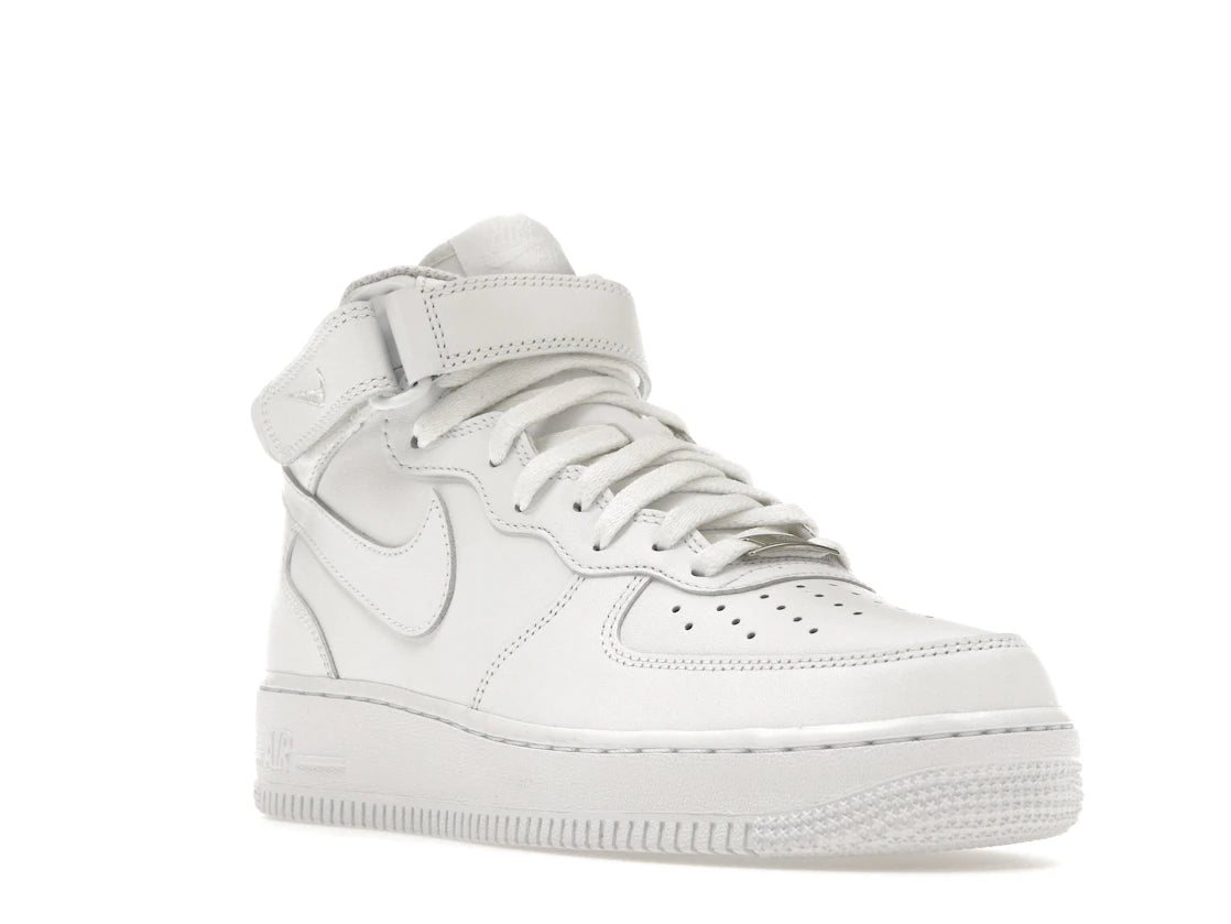 Nike Air Force 1 Mid Triple White (Women's) - vue secondaire A